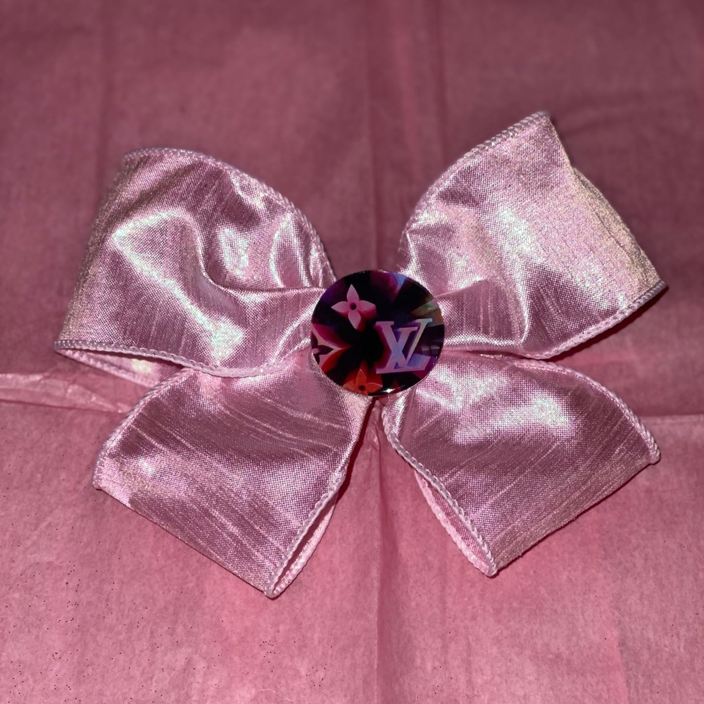 💕 Gorgeous handmade pale pink bow